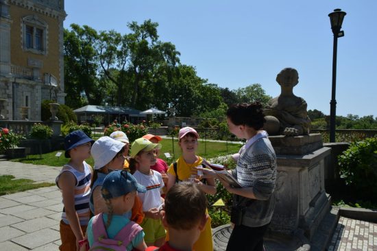 Праздник Дня защиты детей в Массандровском дворце.