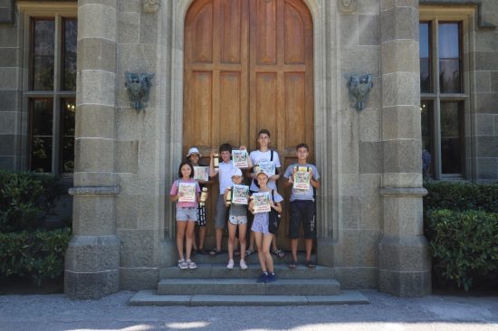 В Воронцовском дворце прошло торжественное награждение детей прошедших курс «Юный музейщик»
